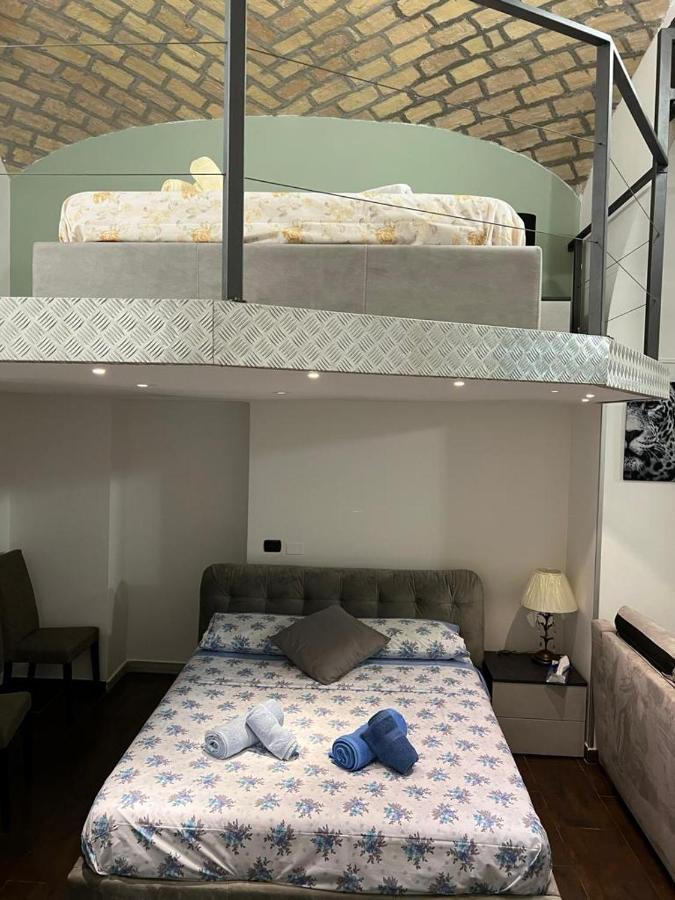 La Rosa Di Roma Colosseo Apartman Kültér fotó