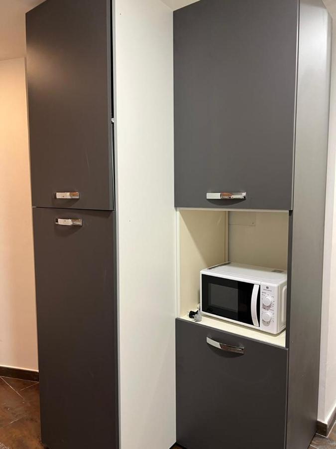 La Rosa Di Roma Colosseo Apartman Kültér fotó
