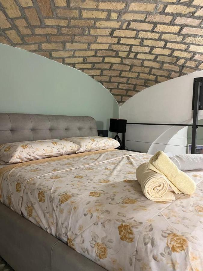 La Rosa Di Roma Colosseo Apartman Kültér fotó