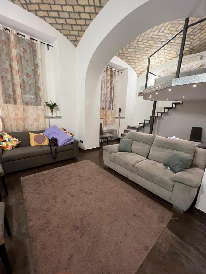 La Rosa Di Roma Colosseo Apartman Kültér fotó